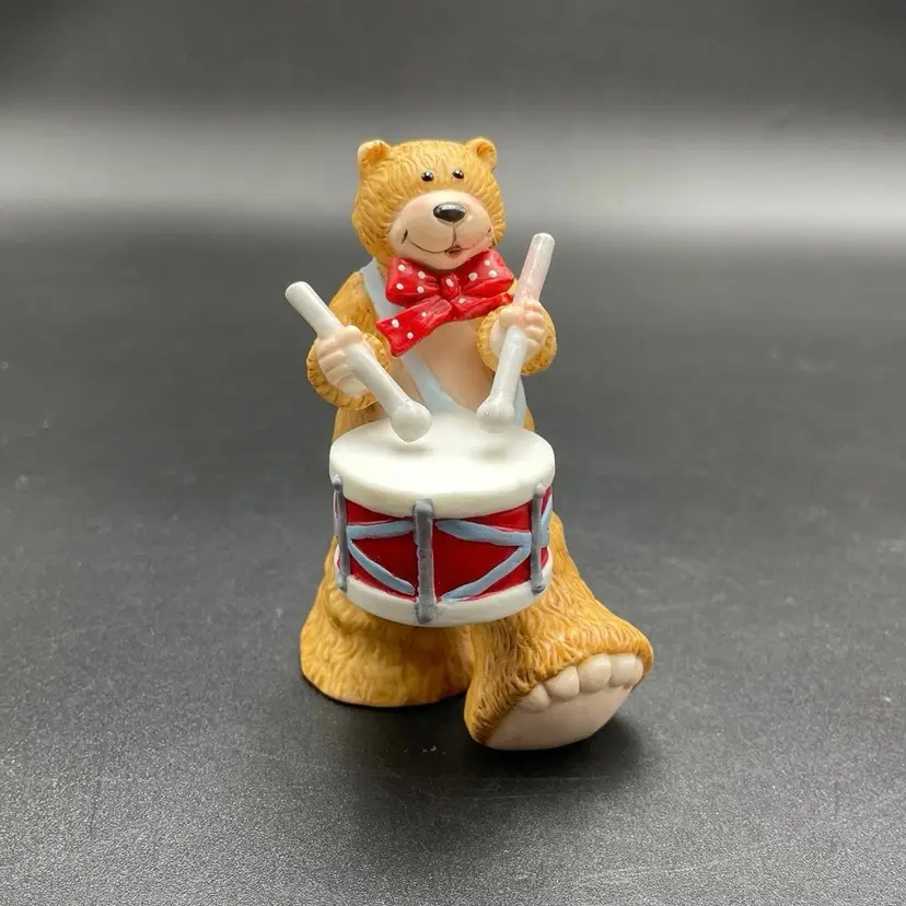 Bear Feet Family Howard Designs Marching Bear with Drum VTG Ceramic Figurine
