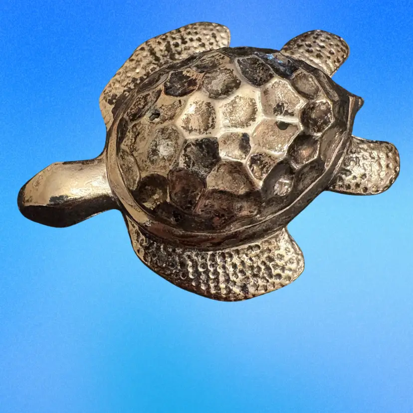 Silver tone Turtle Trinket