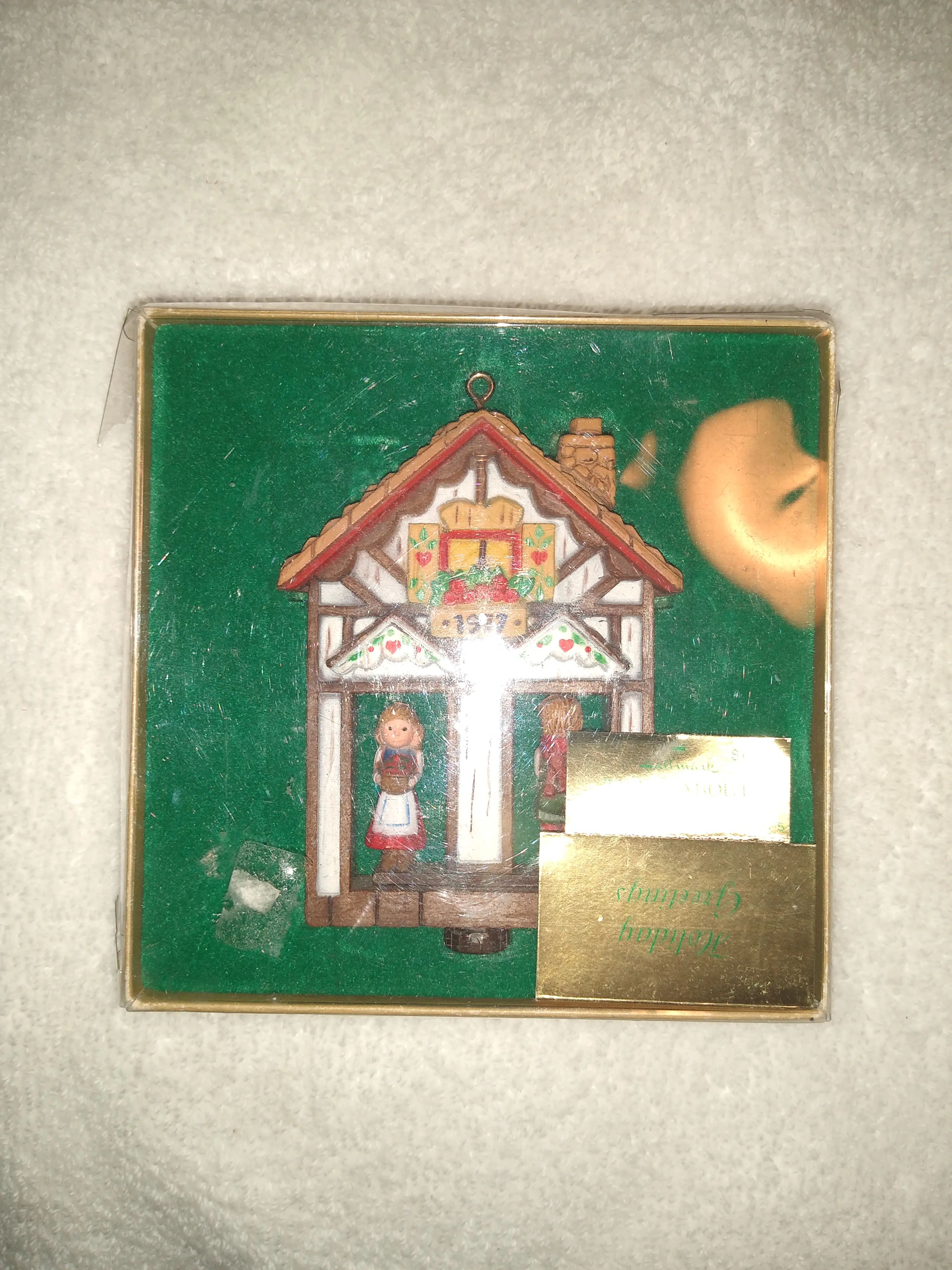Image 1 of 5