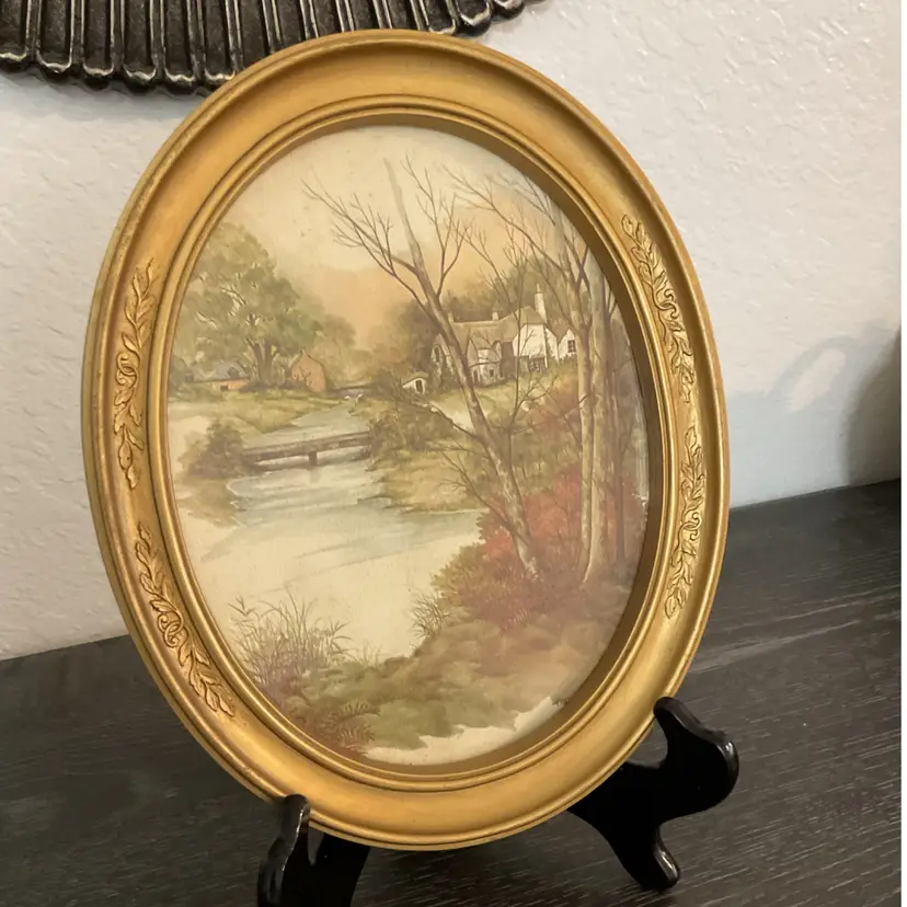 🎉HOMCO Countryside Scene In Oval Plastic Frame