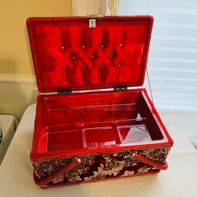 #1449 Large Flock Velvet Covered Sewing Notions Basket From Japan 15 Inches