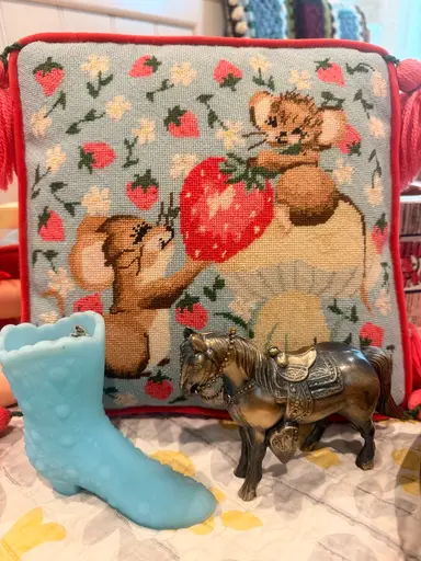 Latest Vintage Goodies Pop Up! Glass, Brass, Pottery And More!