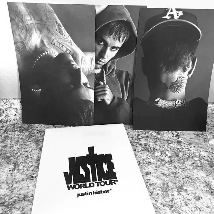 JUSTIN BIEBER Justice World VIP Tour Merchandise Collectors Lithographs set
