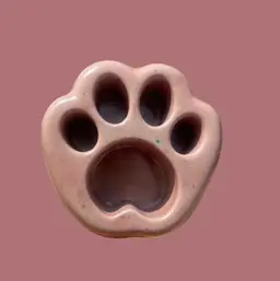 4”x2” Pink Paw Concrete Planter