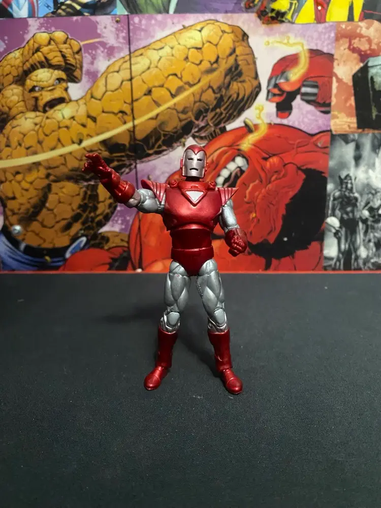Marvel Universe 3.75" - Silver Centurion (Iron Man 2)