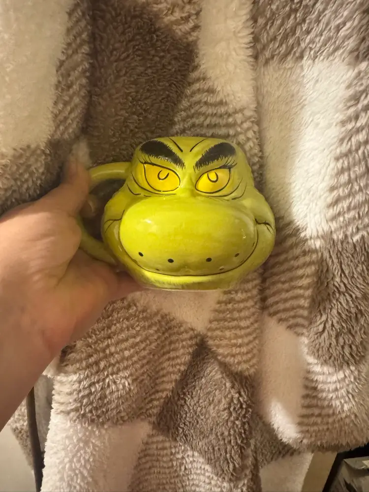 Dr. Seuss How The Grinch Stole Christmas Coffee Tea Cup Mug Bioworld 2023 EUC
