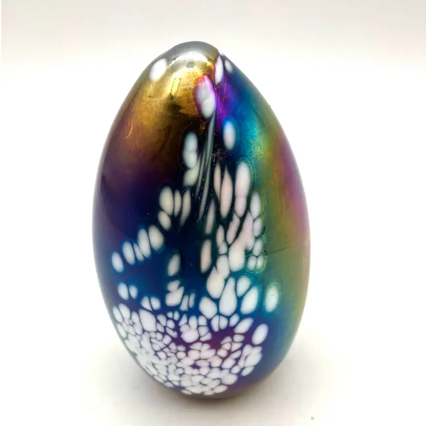 18 - Vintage Iridescent Egg Paperweight 3.5”