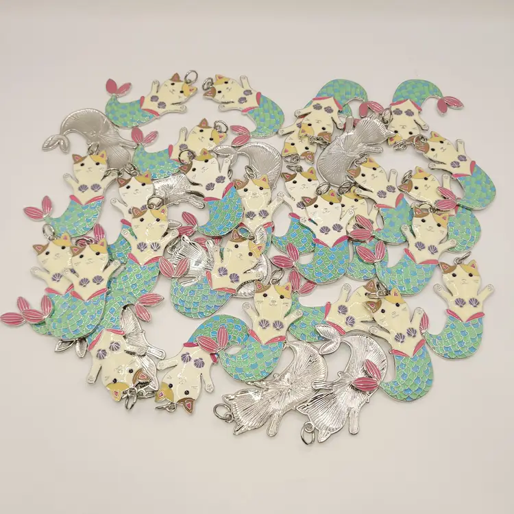 Lot of 35 Metal Cat Mermaid Keychain Charms Party Favors Shells Souvenir Resell