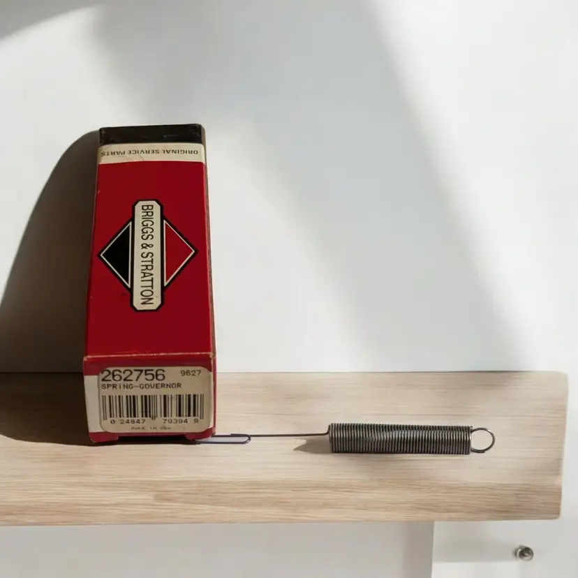 Briggs & Stratton NOS Engine Part 262756 Governor Spring Lawnmower Toro Sears