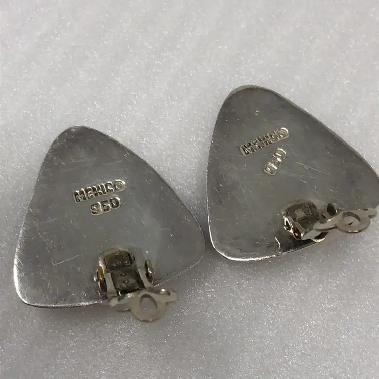 Vintage Taxco Mexico Earrings 950 Silver Tiger Eye Onyx Clip On Triangular Inlay