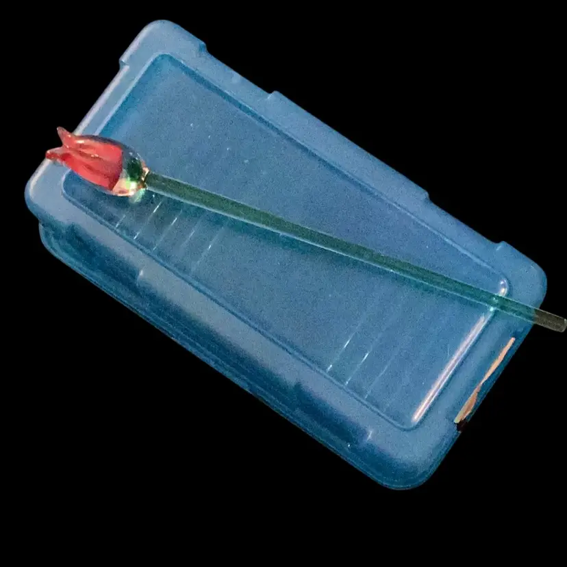 Hand blown 14” Glass Tulip/Rose Bud Stick Green Stem