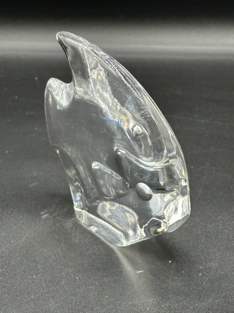 Vintage  Goebel Crystal Angel Fish Paperweight Figurine Signed 1986 4”x4 1/2”
