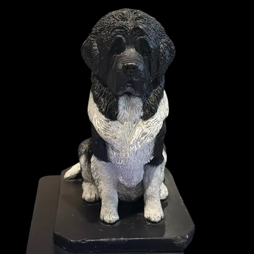 Newfoundland Dog Candle(Black & White)