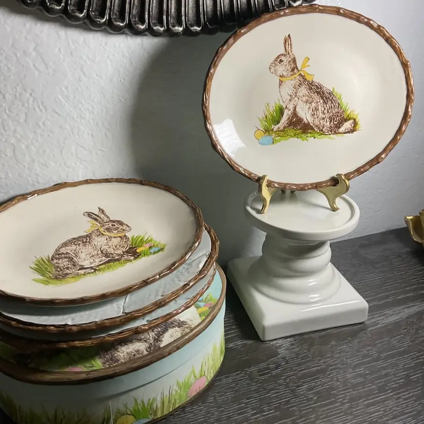 Set Of 4 Rabbit Themed Salad Plates