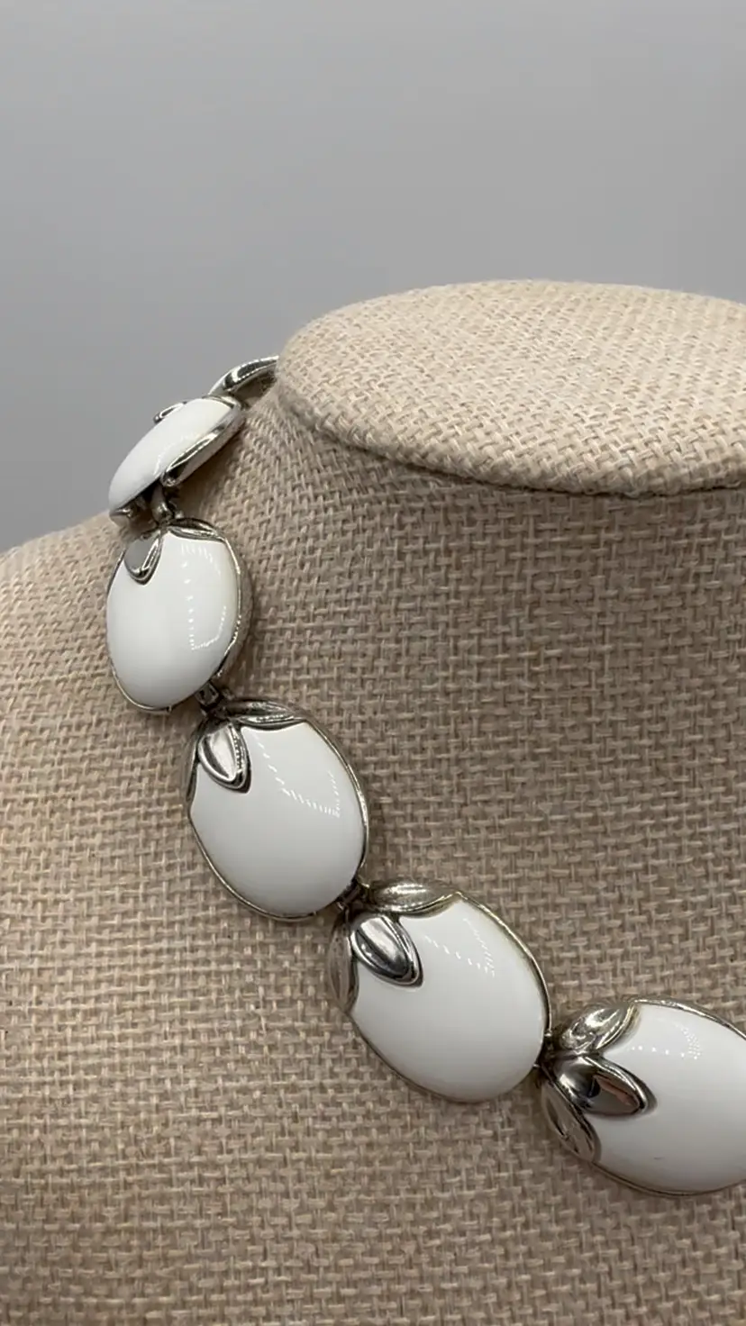Vintage 1956 Trifari “Trinidad” Silver Tone Thermoset Lucite Signed Necklace