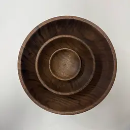 Walnut nested Bowl set
