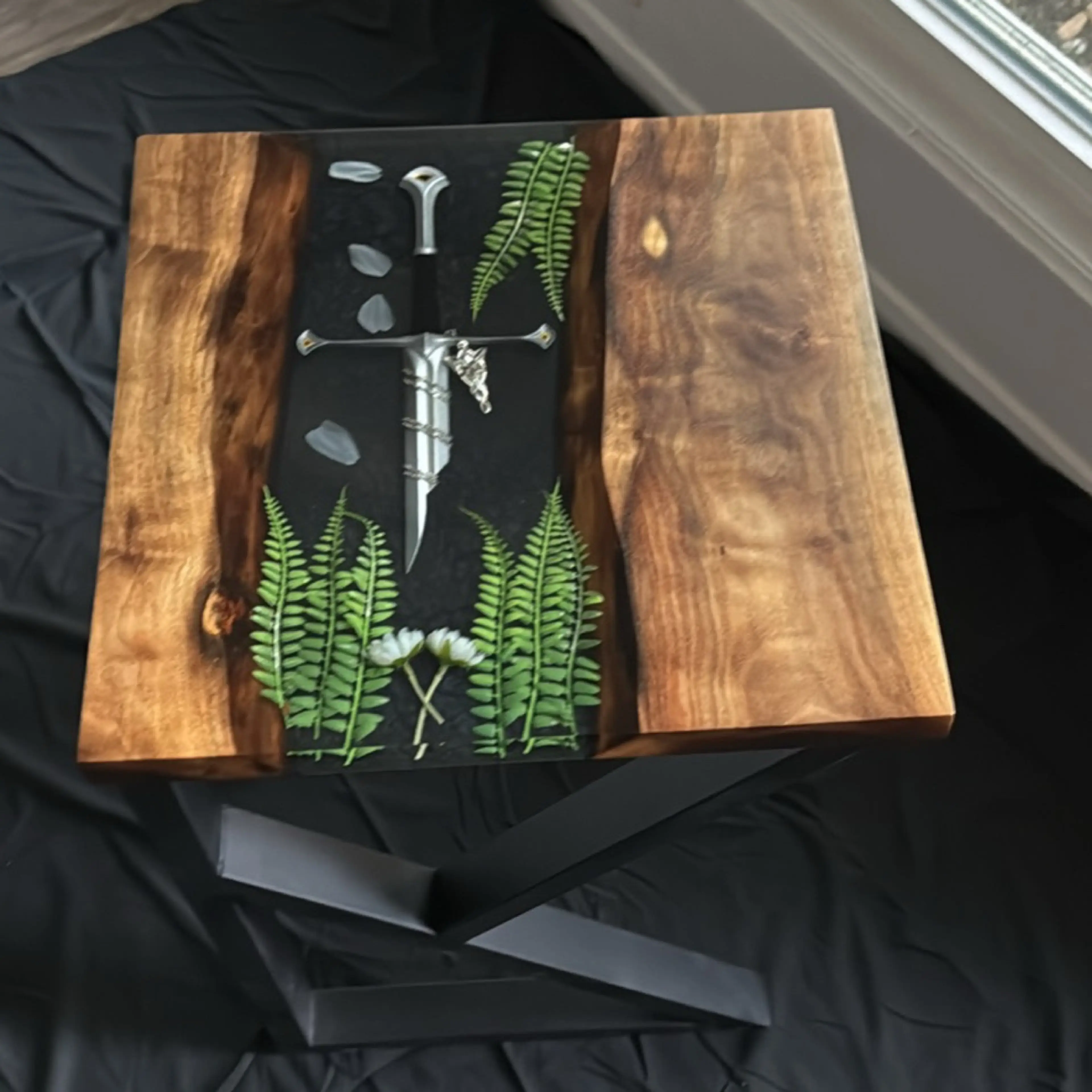 Image 5 of 9