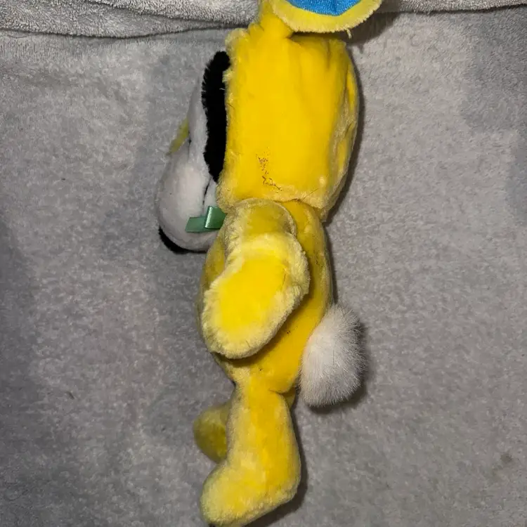 Vintage Peanuts SNOOPY Plush Stuffed Animal in Bunny Rabbit Suit Yellow Easter