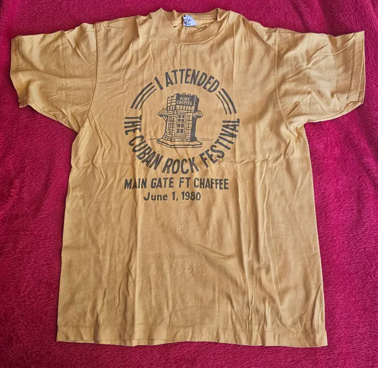 Vintage Cuban Rock Festival June 1,1980 Size M (38-40)
