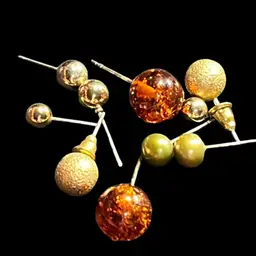 Earrings As Pictured 5 Pair