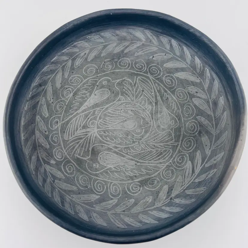 Vintage Barro Negro Oaxaca Mexico Pottery Decorative Footed Dish With Bird Motif 2”x 7.5” READ