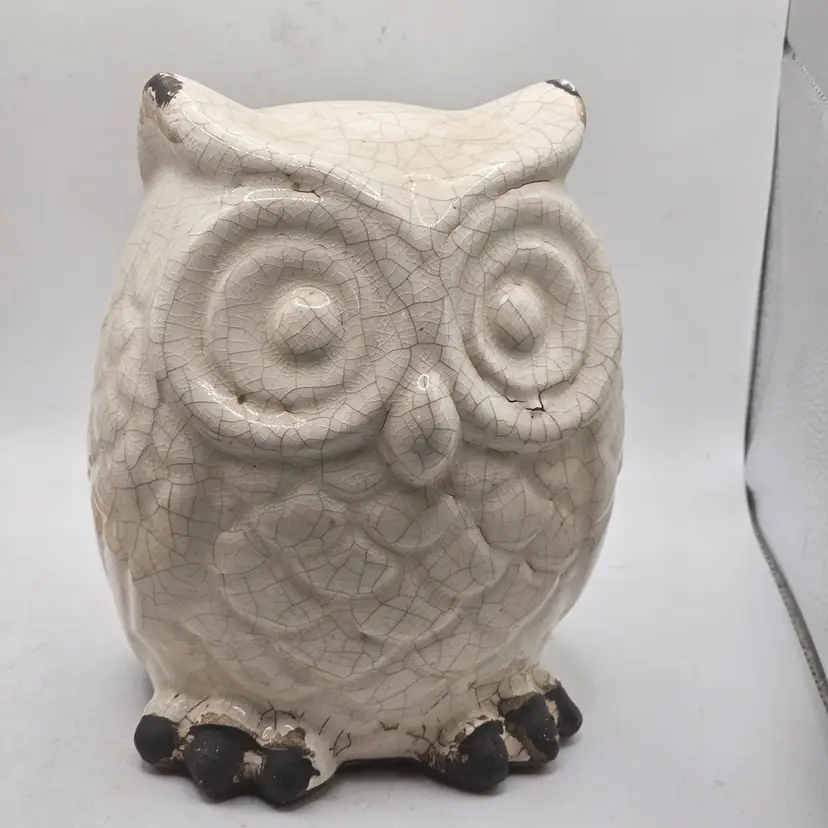 Owl figurine Ceramic Pottery 6.5" Estate Find