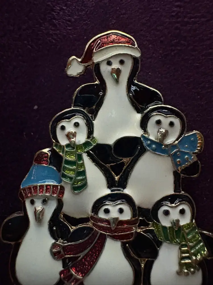 Vintage Christmas Brooch With Six Stacked Snowmen Wearing Colorful Hat And Scarf ~ Gold Tone
