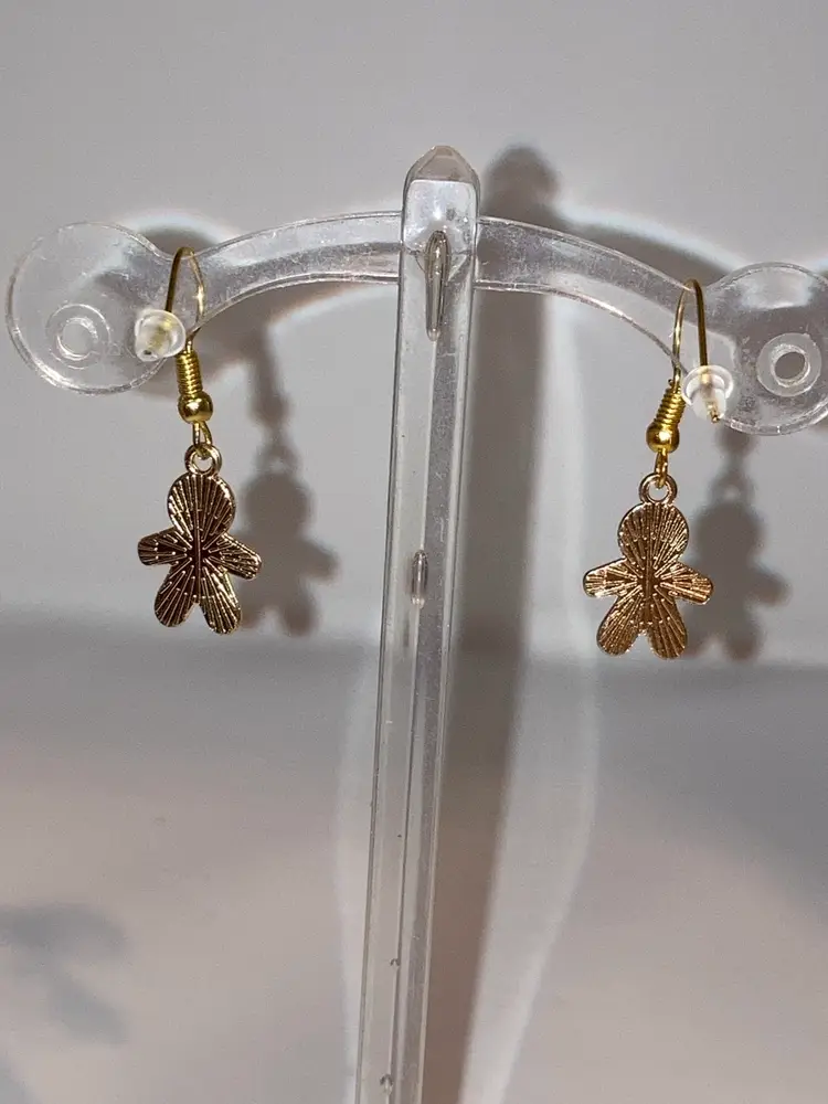 2 Day Sale! 🎉🎄🎉 #2 Gingerbread Man  Earrings! 1 1/2” Drop. Gold Tone Hardware. Made By Me! 🎄🌲🎄