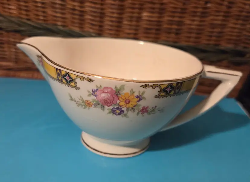 Vintage Edwin Knowles "Yorktown" Creamer