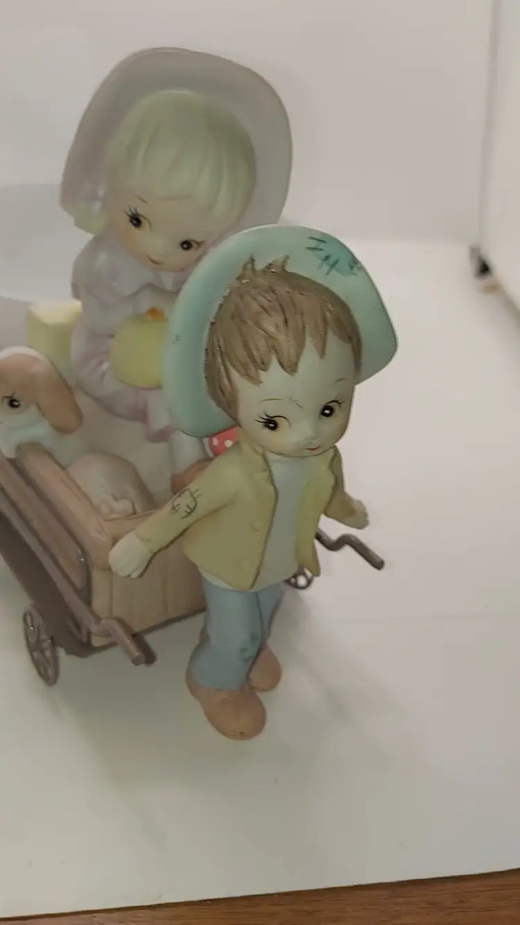 Very RARE 1984 Lefton 04586 Music Box TAKE ME HOME COUNTRY ROADS John Denver