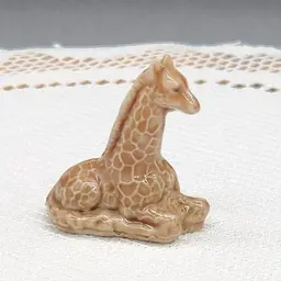 Wade Whimsey Giraffe