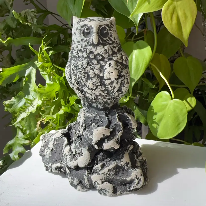 Mount St Helens Ash Owl Sculpture By Stan