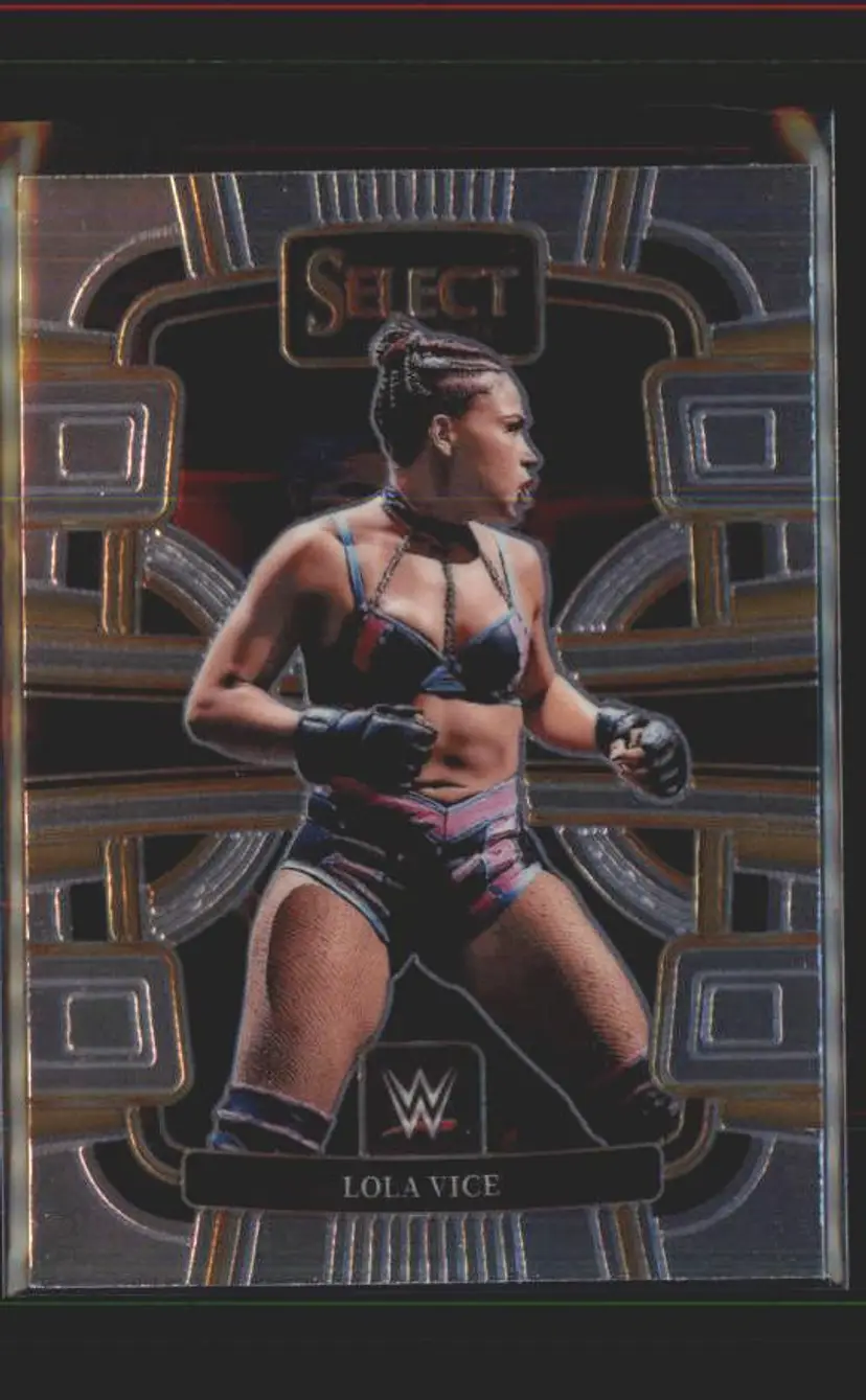 2024 Panini Select WWE #18 Lola Vice - (137) -