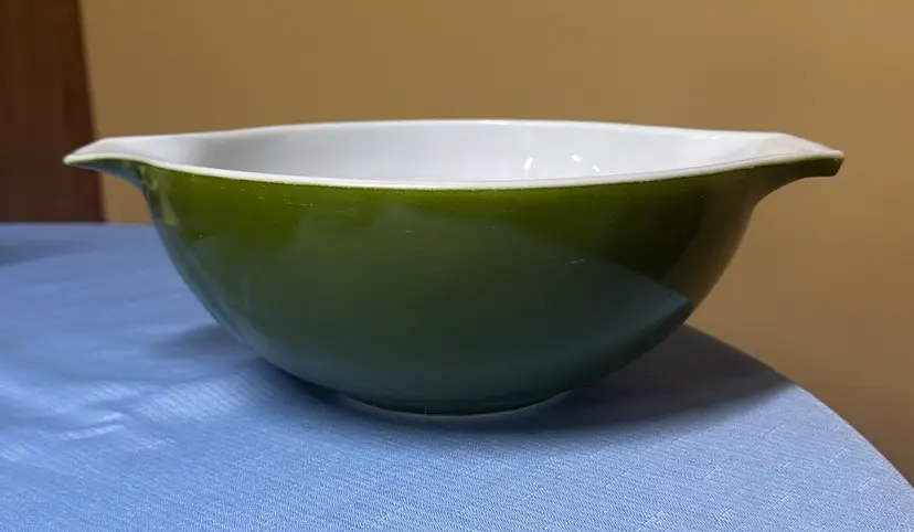 Pyrex Verde Green Cinderella Nesting Mixing Bowl 4 qt 444