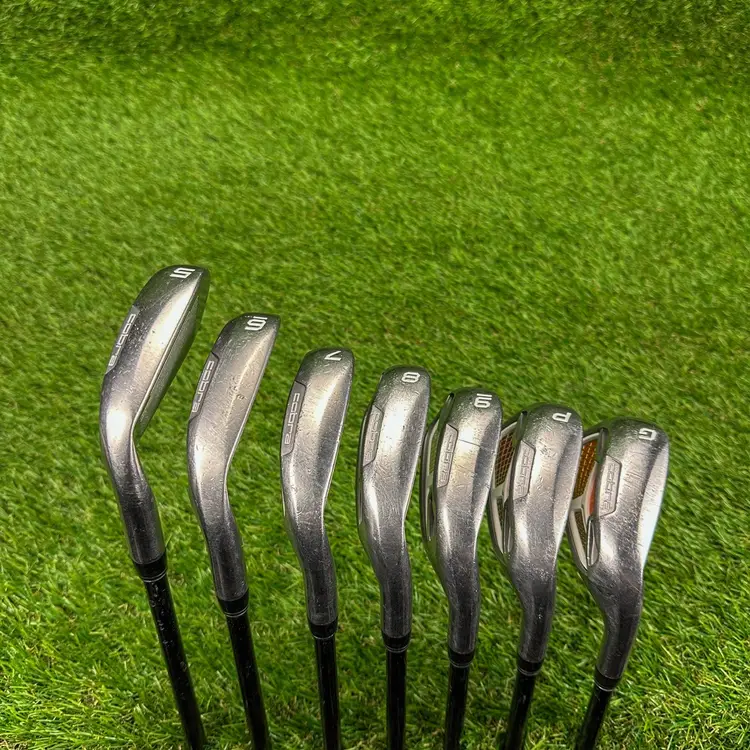 Cobra AMP Cell Silver Iron Multicolor Set 5-PW+GW ⛳️ Bio Cell Cobra Graphite Shaft 62g Regular Flex RH