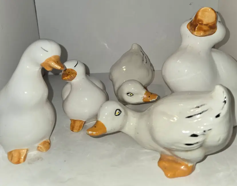 Vintage Ceramic Duck Family Figurine Set - White with Orange Beaks & Feet (5 Pieces)