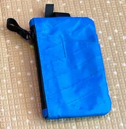 Limited Edition Alpaka Zip Pouch Pro Vivid VX21 Bahama Blue