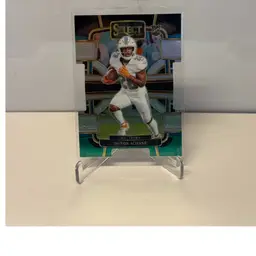 2023 Select Black Green Die-Cut RC De’Von Achane