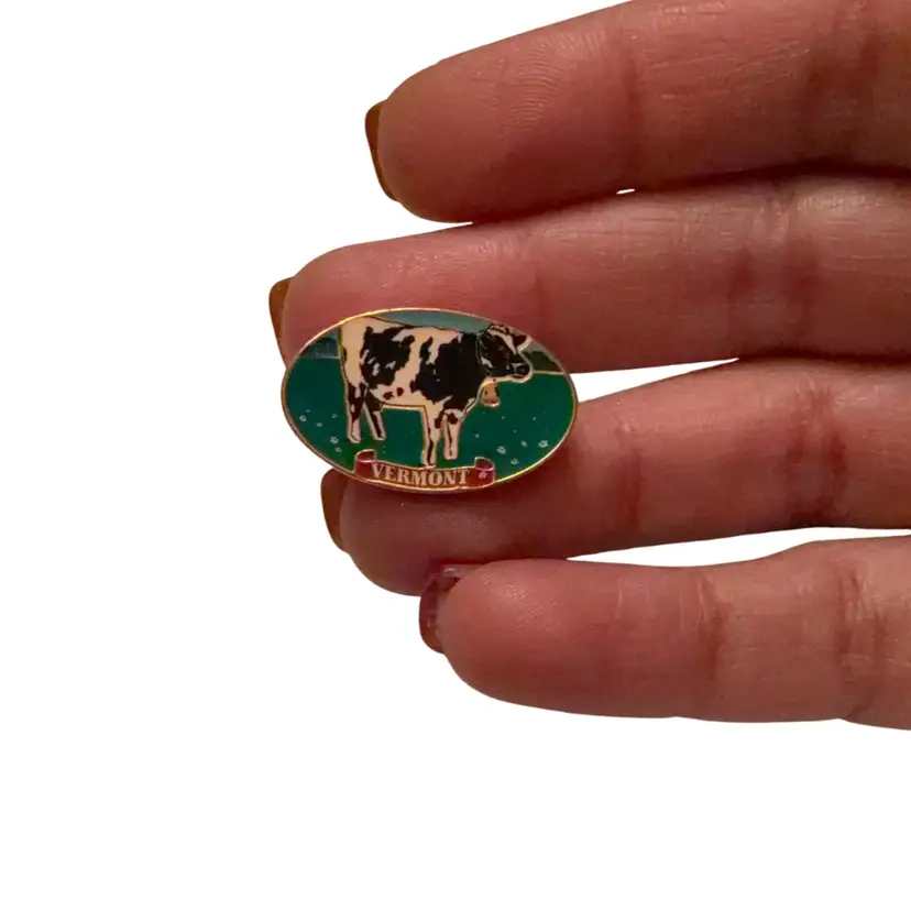 Vintage Vermont Cow Lapel Hat Pin eastern illustrating Made in Canada