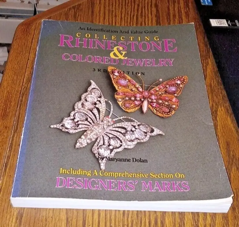 Collecting Rhinestone & Colored Stone Jew- paperback, 0896890996, Maryanne Dolan