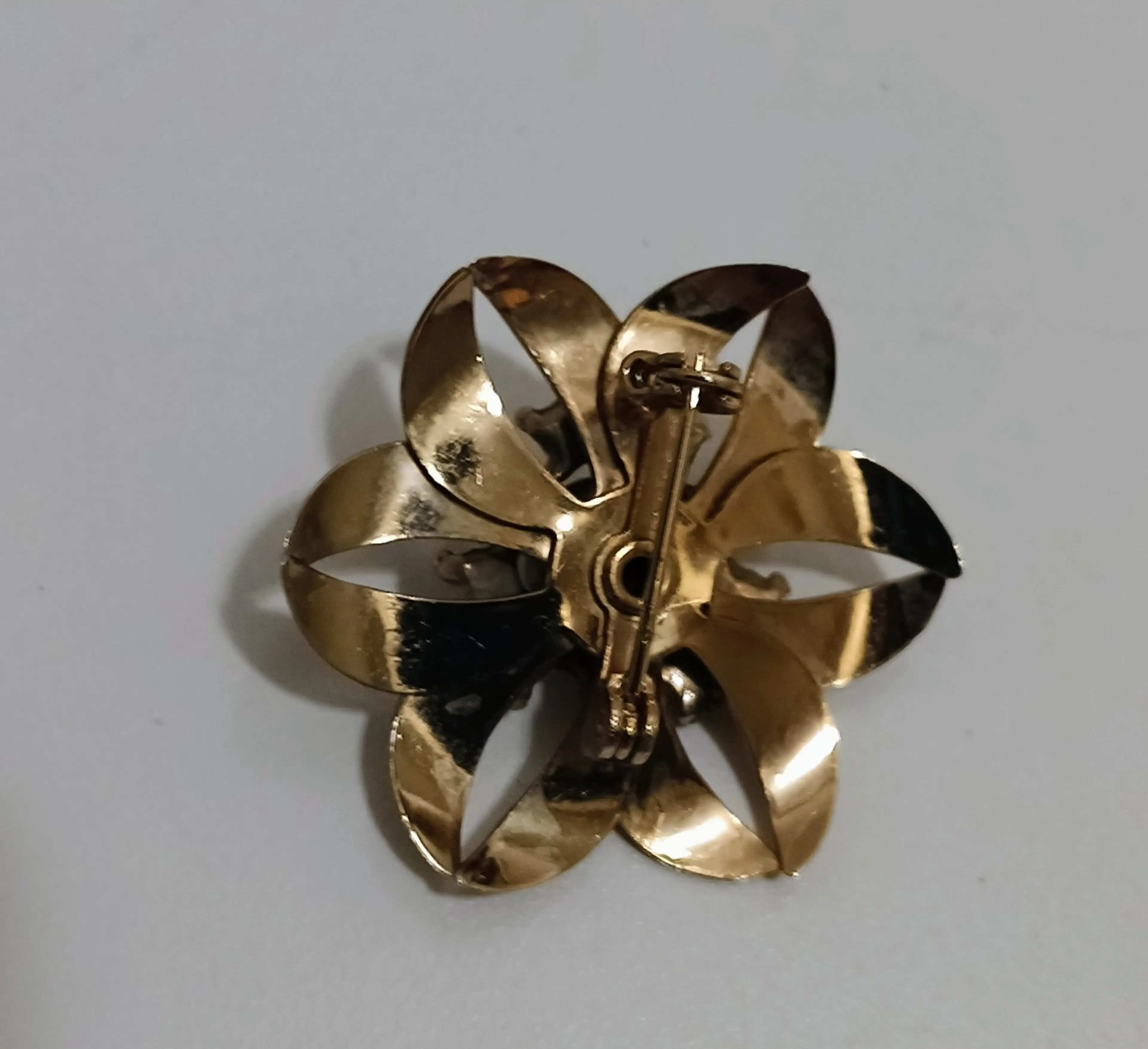 Image 4 of 5
