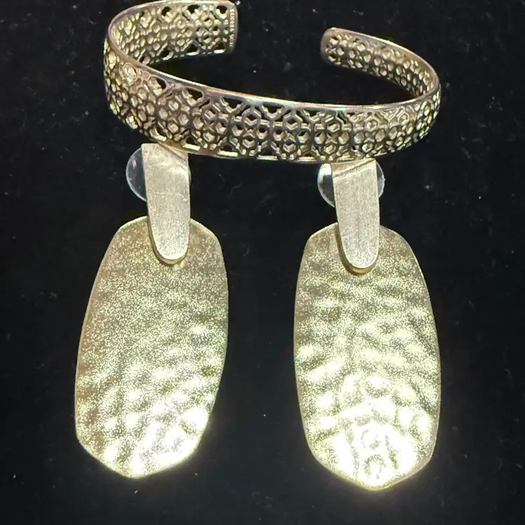 Kendra Scott Tiana Tapered Cutout Bracelet And Hammered Aragon Dangle Earrings