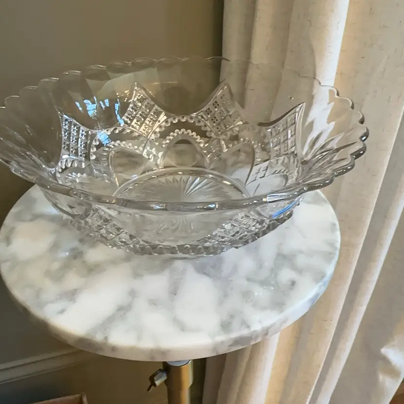 🔔 Glowy Antique McKee Glass Company Innovation Clear Pressed Glass Serving Bowl (1916–1920s)