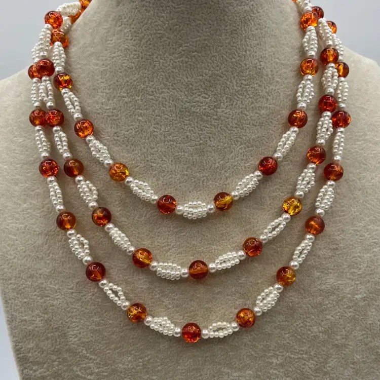 #J33 - One Strand Long Plastic White And Amber Color Beads Flapper Necklace