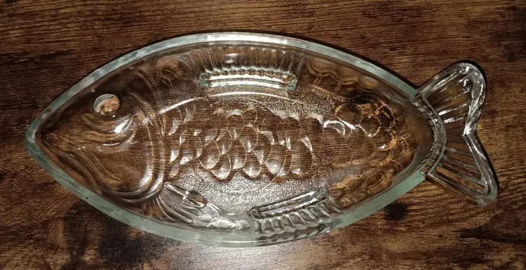 Vintage Pressed Glass Fish Serving or Trinket Dish