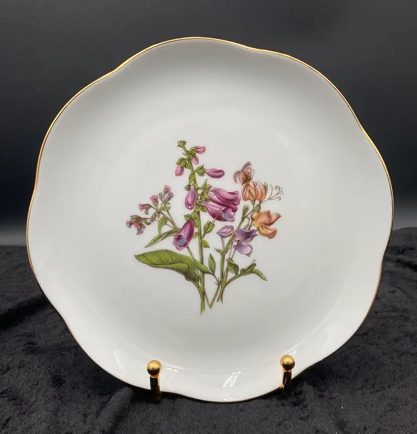 MCM Josef Kuba (JKW) Bavaria (Germany) Porcelain Plate, 22K Gold, Foxgloves