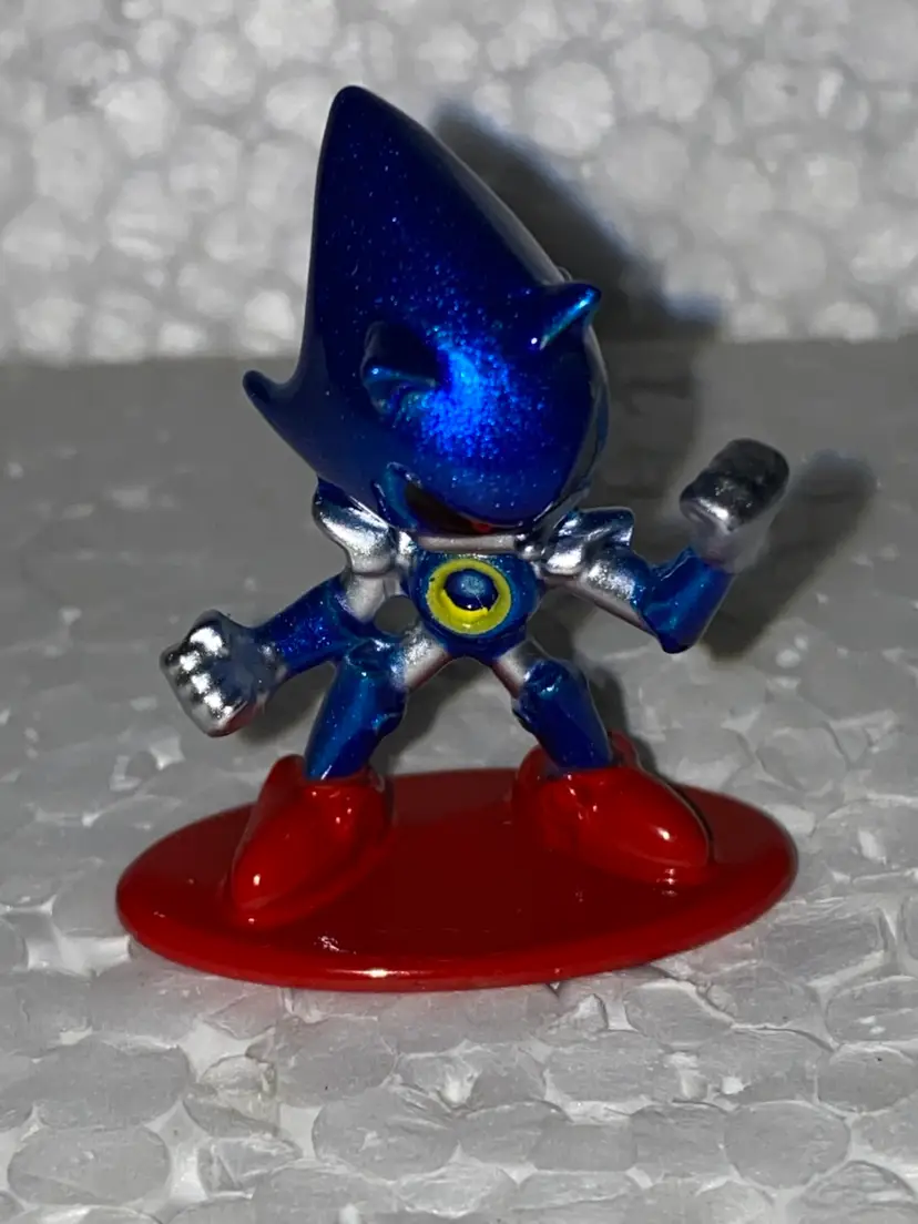 #16- Sonic The Hedgehog New Old Stock Diecast Metal Collector Figurine As Pictured