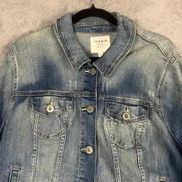 Torrid Denim Jean Jacket Women’s Size 3X Blue Distressed Button Front Classic Fit