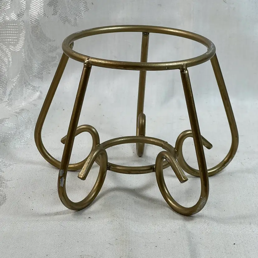 012 Gold Tone 5 Feet Leg Riser Sphere, Candle, Bowl, Plate Holder 4.5" X 6"