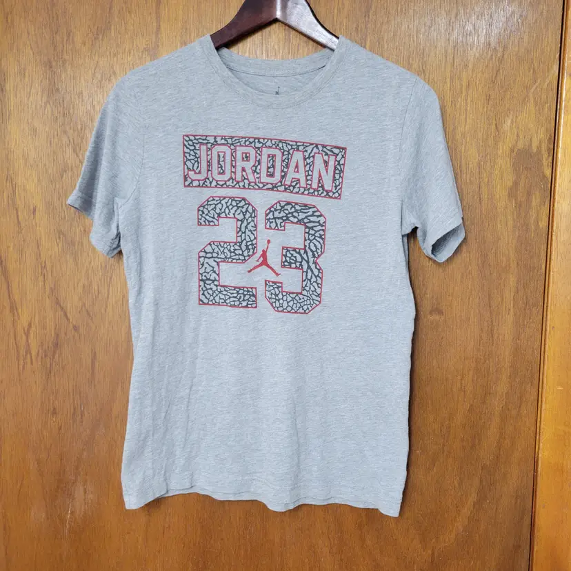 Jordan Boys Gray Elephant Print 23 Jumpman Graphic T-Shirt XL 18-20